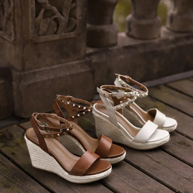 95mm Slingback Espadrille-Wedge Leather Sandals rivet-anklet in Beige/Brown