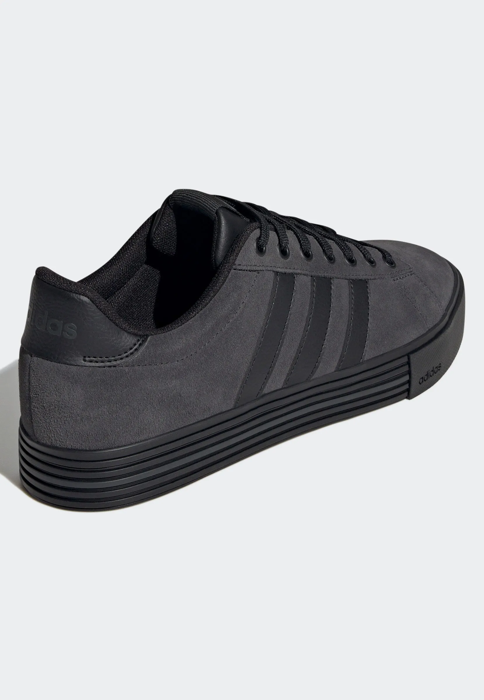 Adidas - Daily 4.0 Cblack/Cblack/Carbon - Shoes