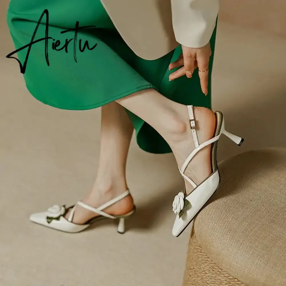 Aiertu Summer/Spring Woman Shoes Cow Leather Pointed Toe Women Sandals Flowers High Heels Slingback Stiletto Retro Shoes for Women