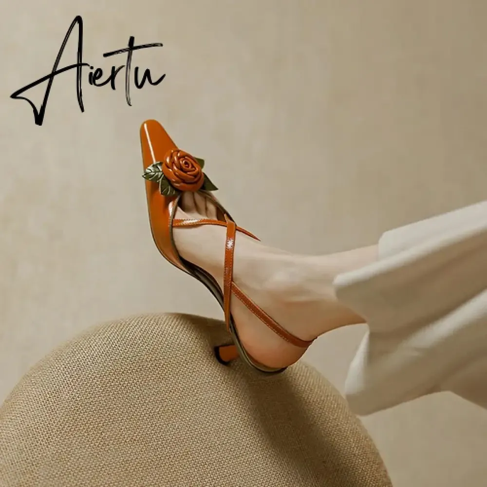 Aiertu Summer/Spring Woman Shoes Cow Leather Pointed Toe Women Sandals Flowers High Heels Slingback Stiletto Retro Shoes for Women