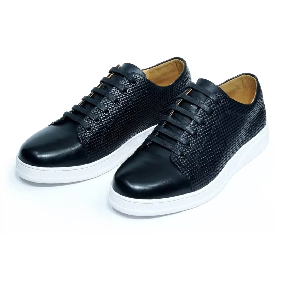 CrocStride Elegant Casual Lace-Ups