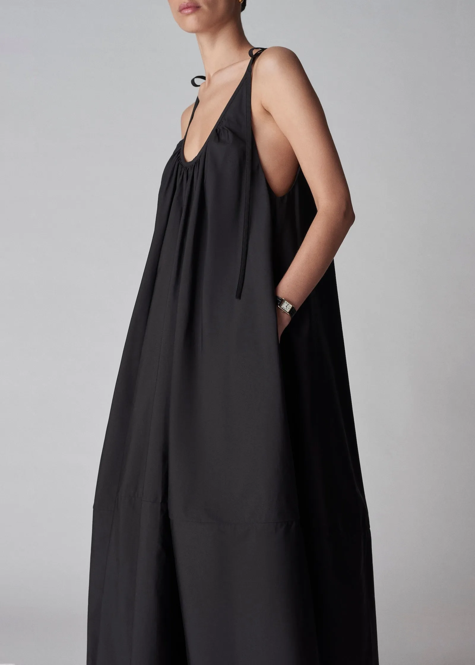 Gathered Halter Dress in Cotton Poplin - Black