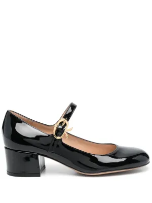 Gianvito Rossi Flat shoes Black