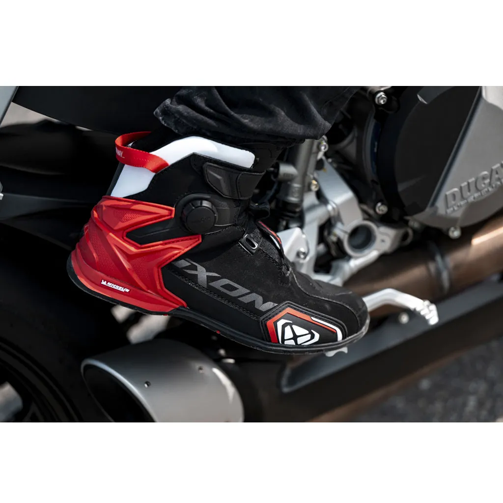 IXON BULL 2 WATERPROOF MOTORCYCLE SHOES