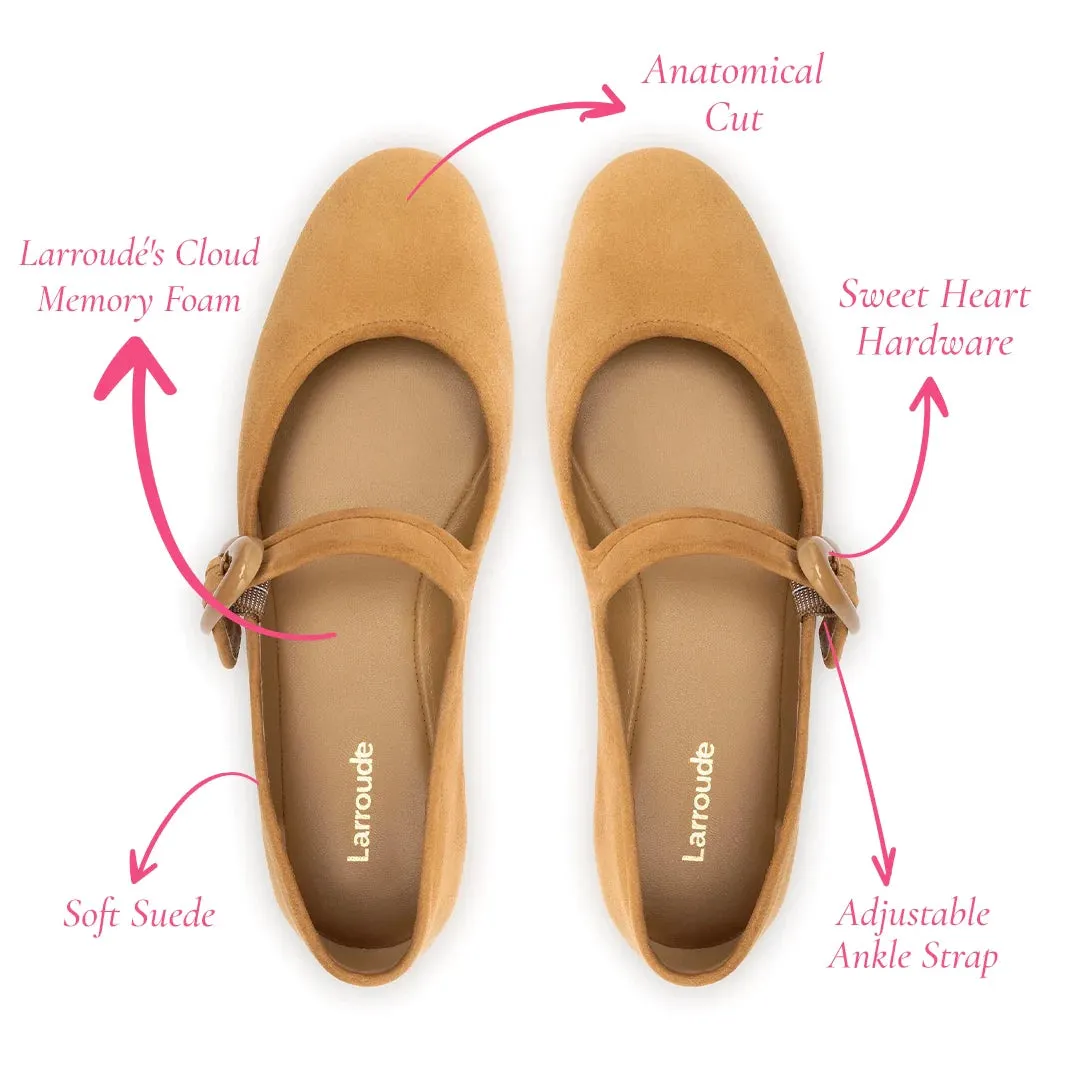 Larroude Verona Ballet Flat In Peanut Suede