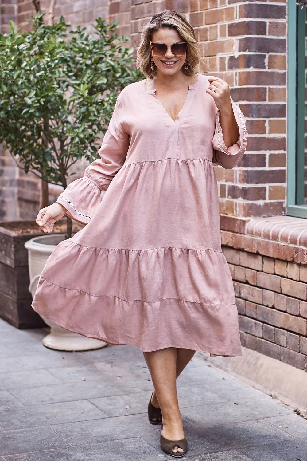 Lucille Linen Dress in Musk