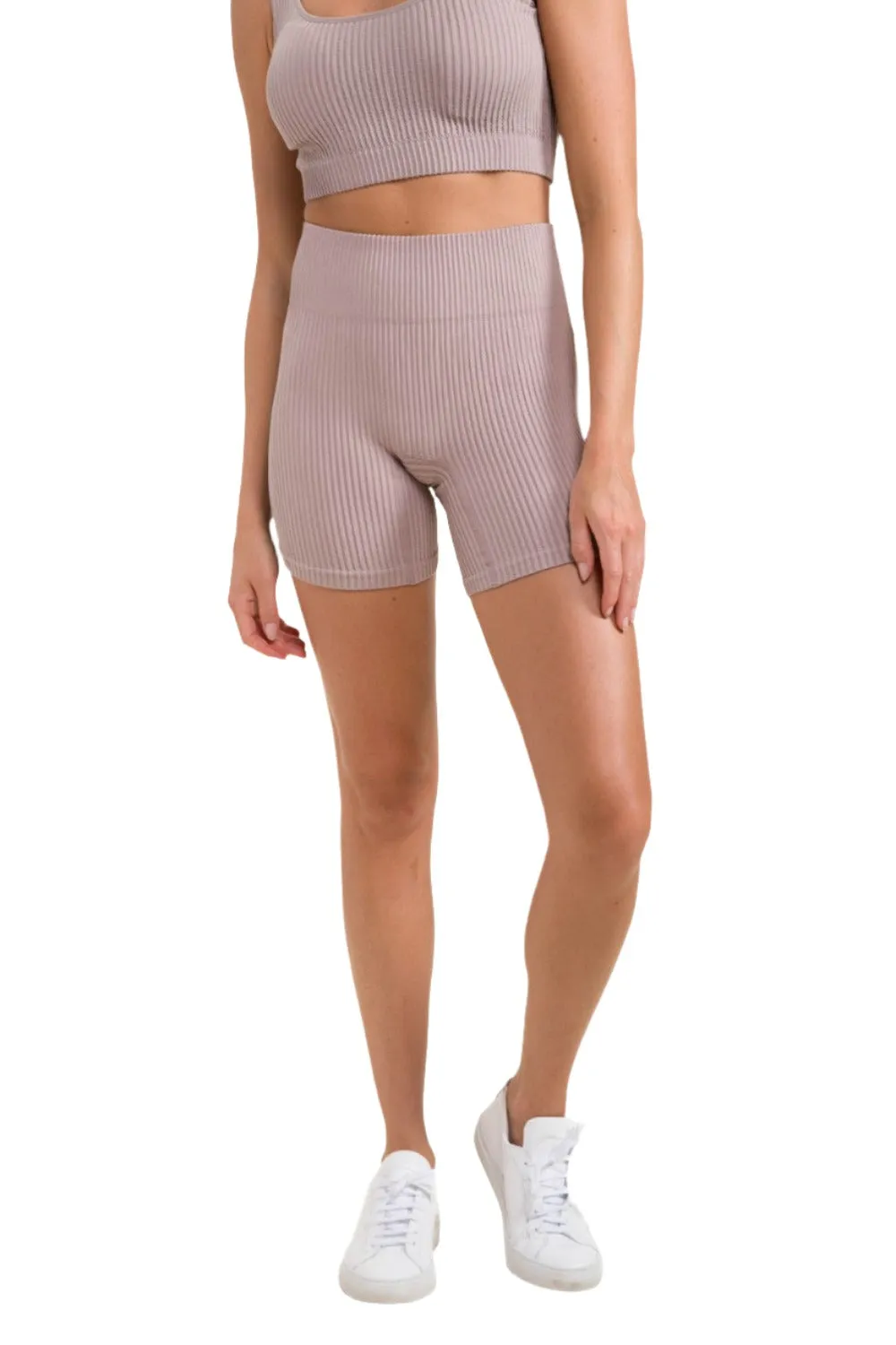 Mono B Ribbed Seamless High-Waisted Shorts APH-A1236