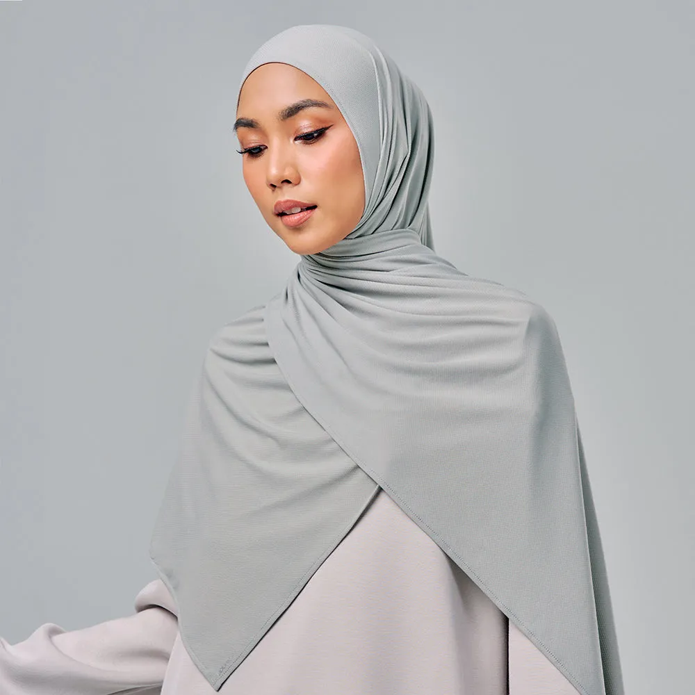 Najwa Sport Shawl - Kick