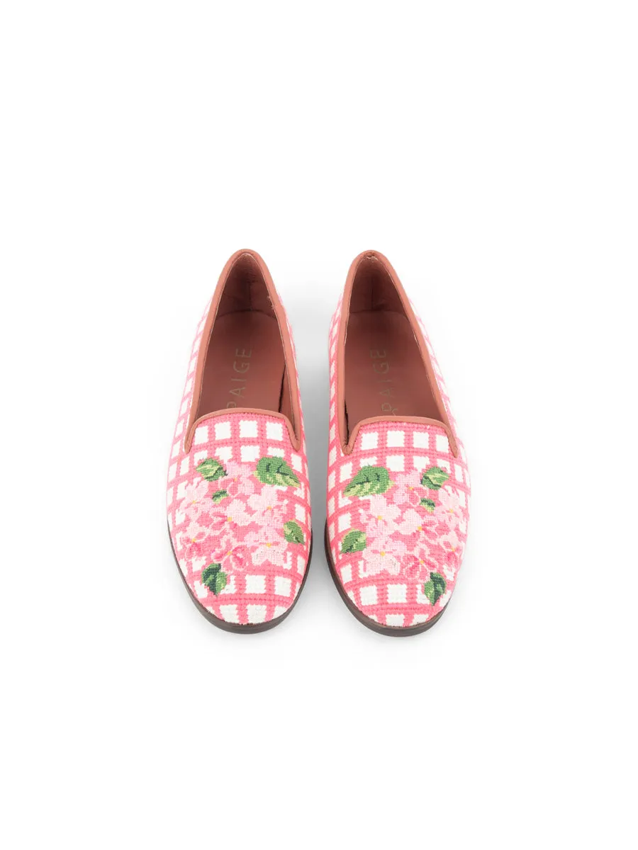 Needlepoint Loafer in Hydrangea