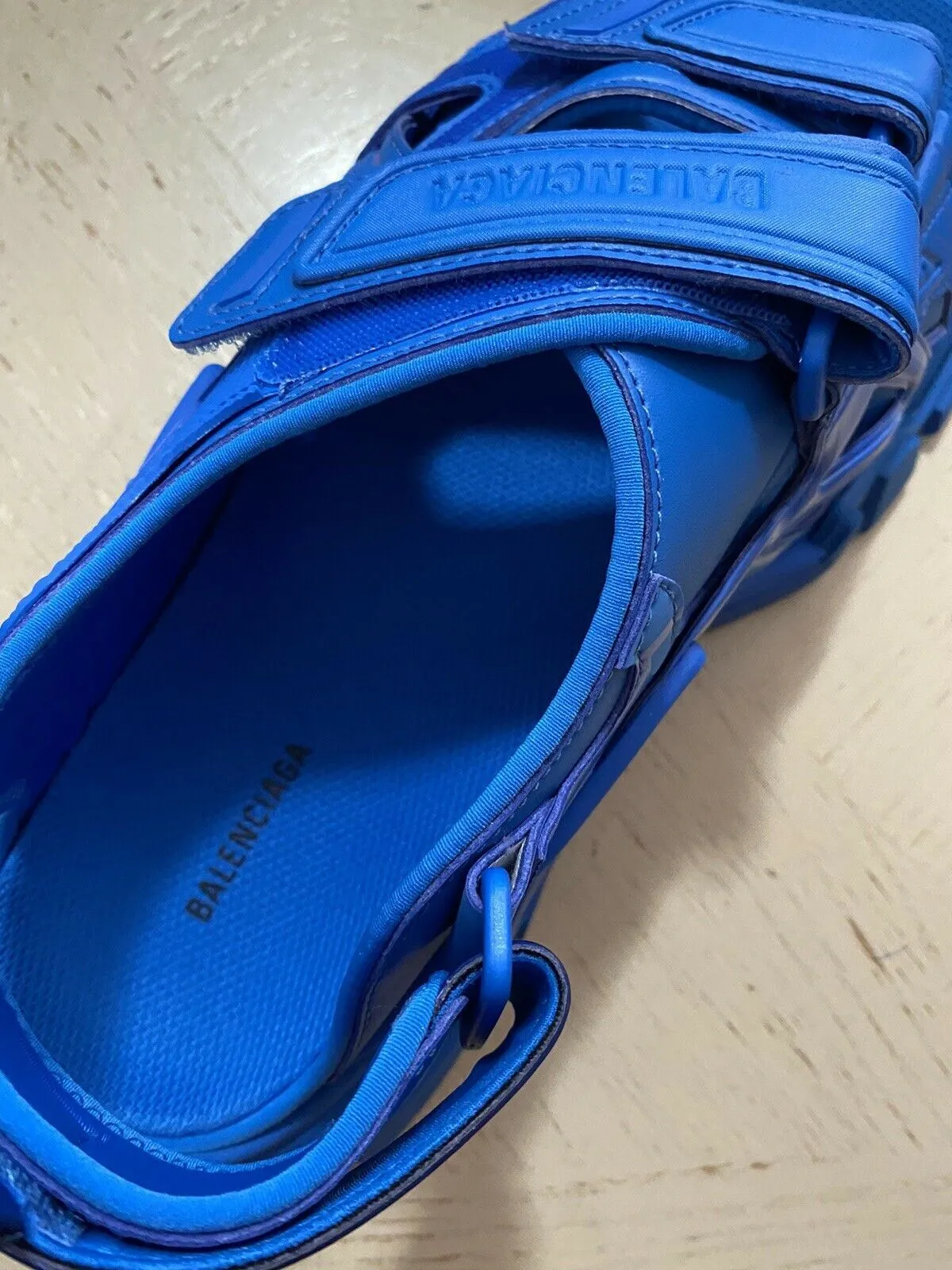 NIB Balenciaga Mens Track Sandal Shoes Screen Blue 10 US ( 43 Eu )