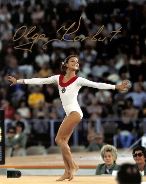 Olga Korbut Signed 8x10 Floor Exercise (AIV)