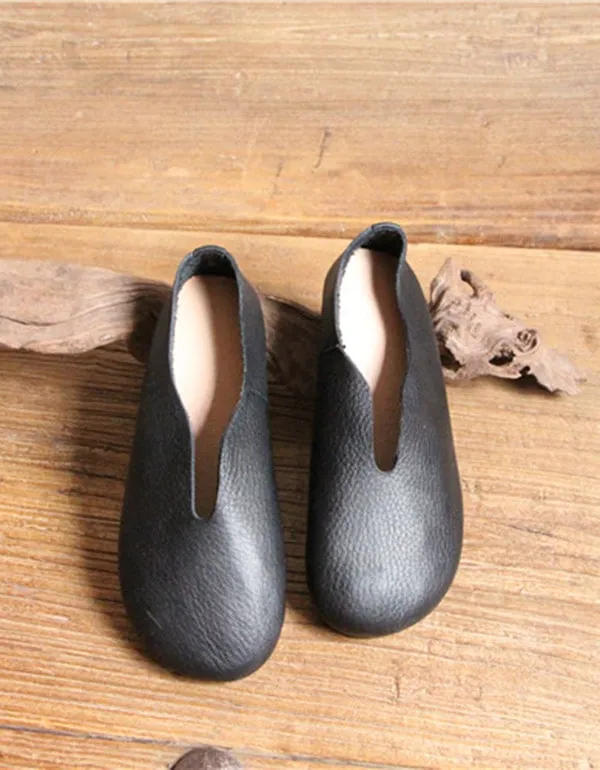 Round Head Soft Leather Retro Flat Shoes