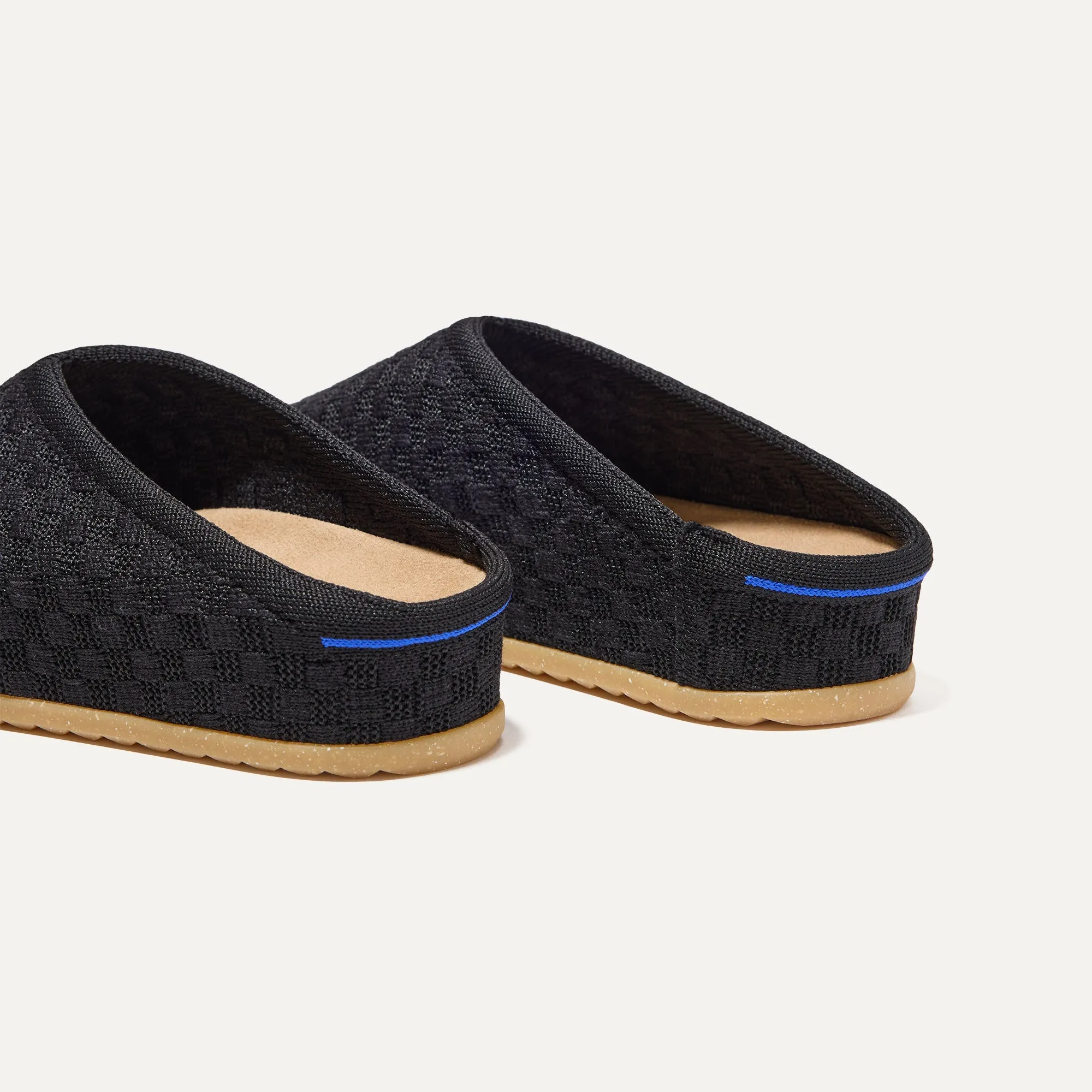 The Casual Clog - Black Sand