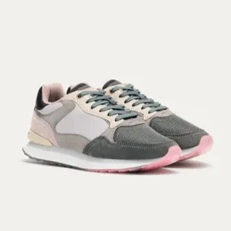 The Seoul Color Block Trainer